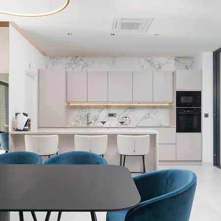 Luxury Hedonia Villa Brela