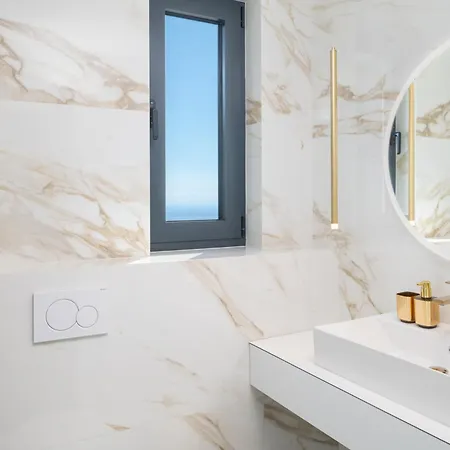 Luxury Hedonia Villa