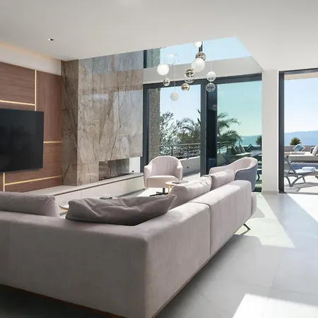 Luxury Hedonia