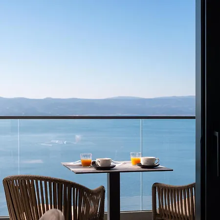 Luxury Hedonia Villa